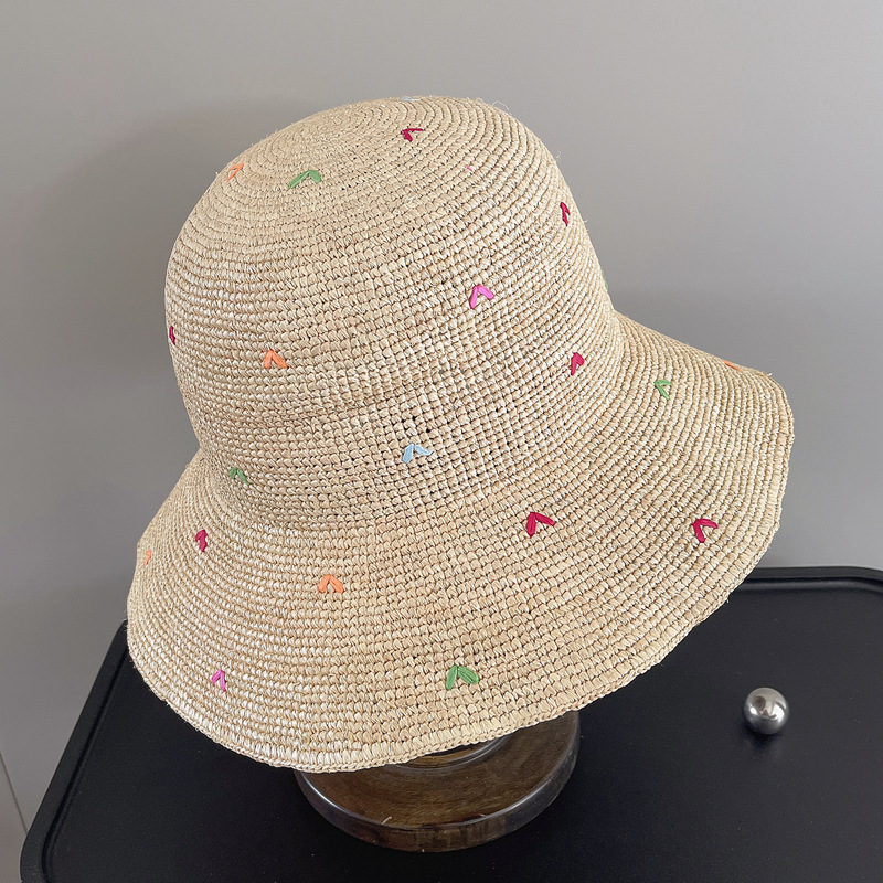 Women Embroidery Heart Raffia  - Bucket Hat Embroidered avis et prix
