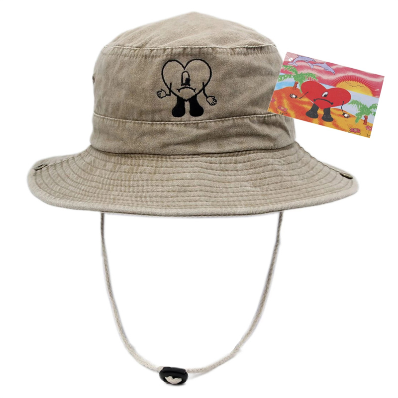 Cotton embroidered bad rabbit  - Bucket Hat Embroidered avis et prix
