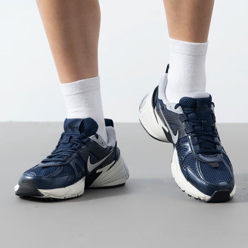 Nike Low-Top Lightweight Comfo - Street Fashion Nike avis et prix