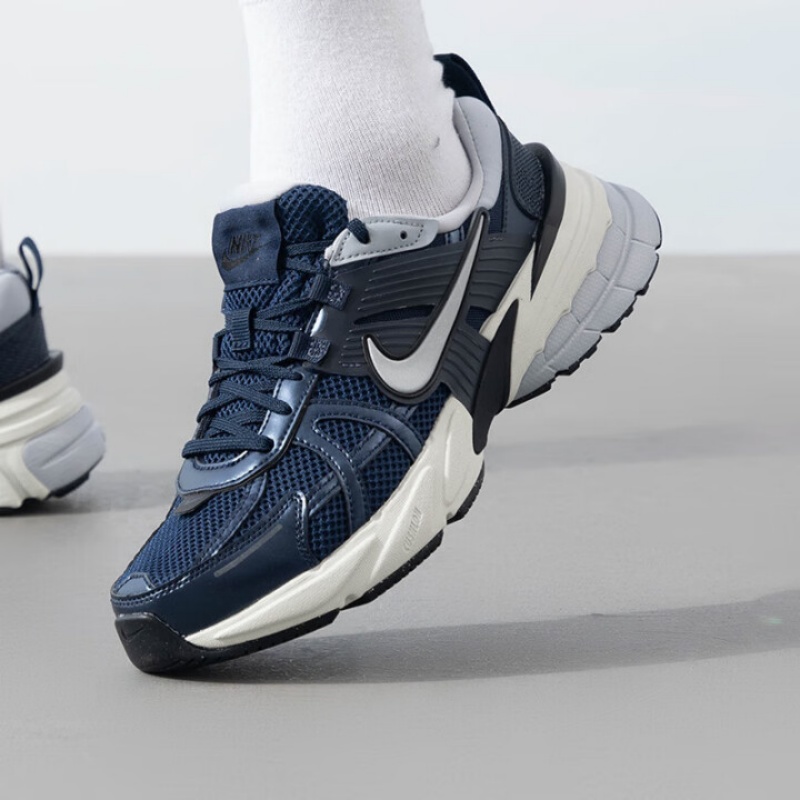 Nike Low-Top Lightweight Comfo - Street Fashion Nike avis et prix